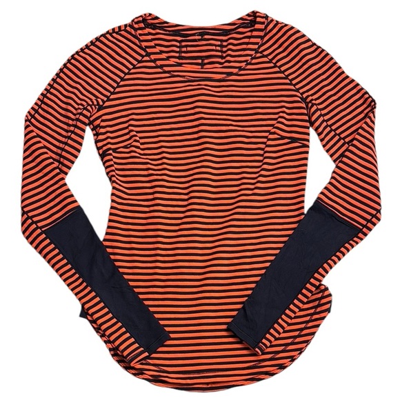 11. Lululemon Run First Base Reflective Long Sleeve - Picture 1 of 4